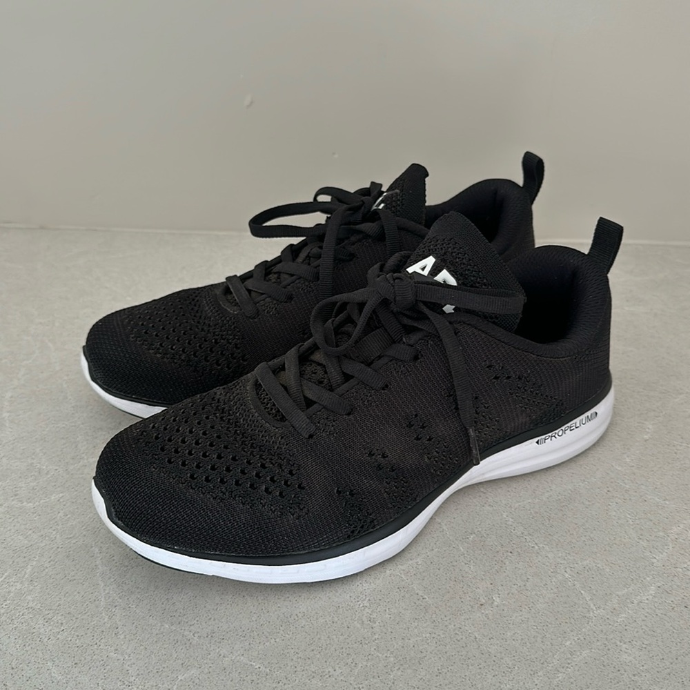 APL Running Shoes